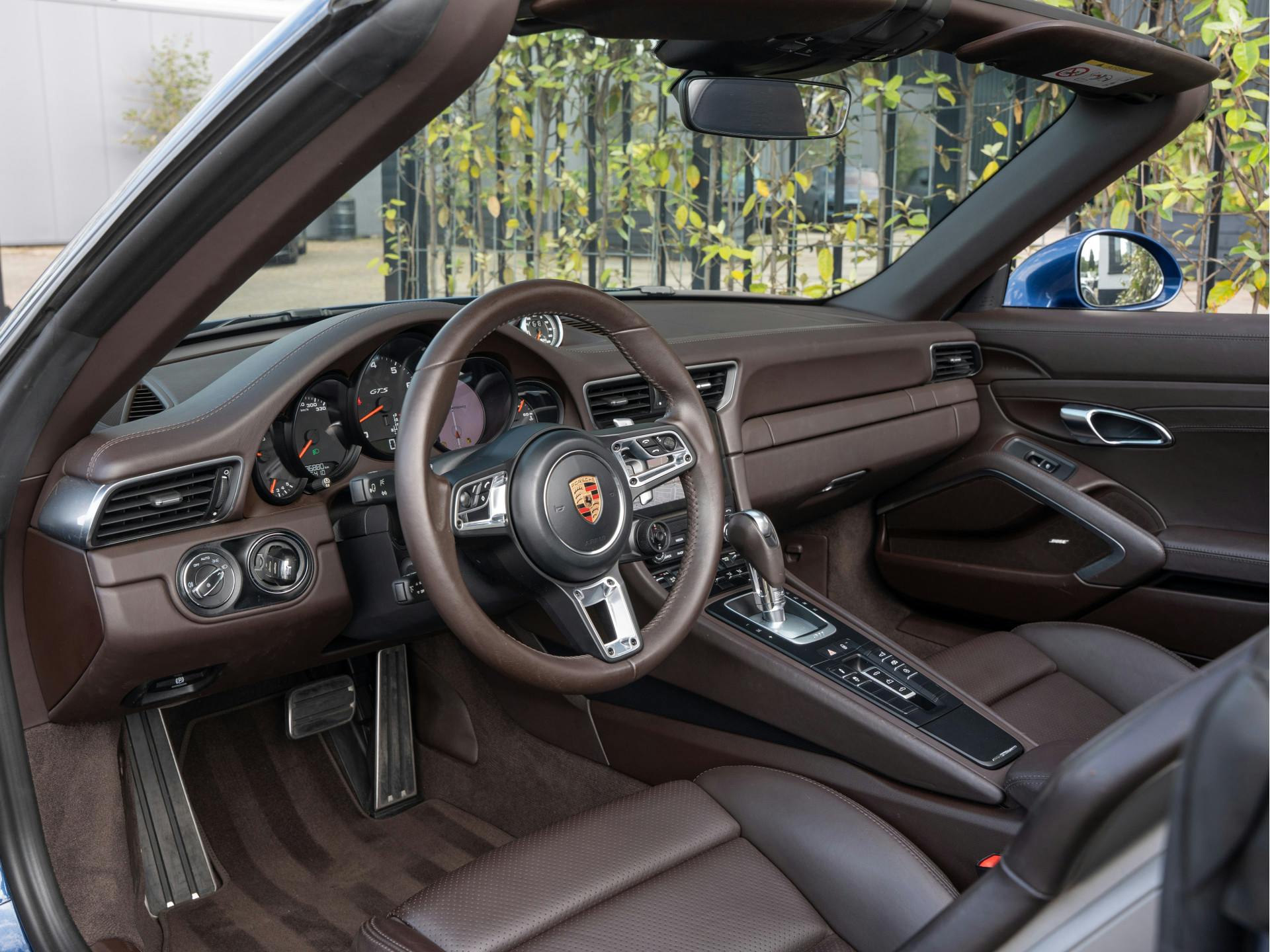 Porsche 911 Cabrio 3.0 Carrera 4 GTS | Blue Metallic Wrap | Bose | Adaptieve Sport-Stoelen